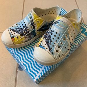 Native Toddler Splatterpaint Shoes Size 10